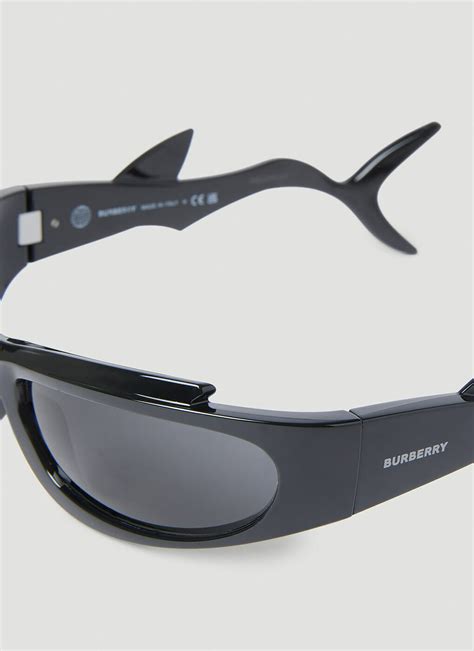 shark sunglasses burberry|original burberry sunglasses.